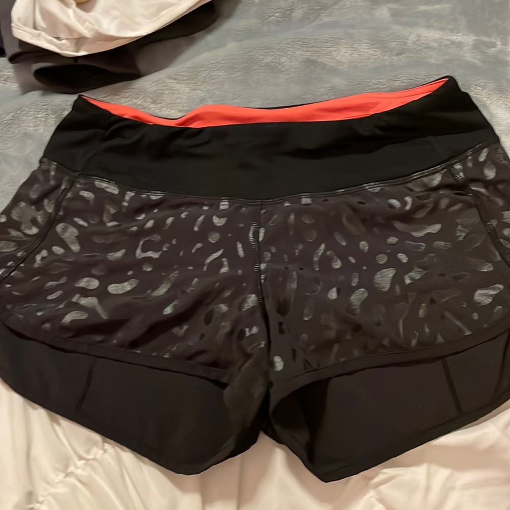 Black cheetah leopard pattern shorts